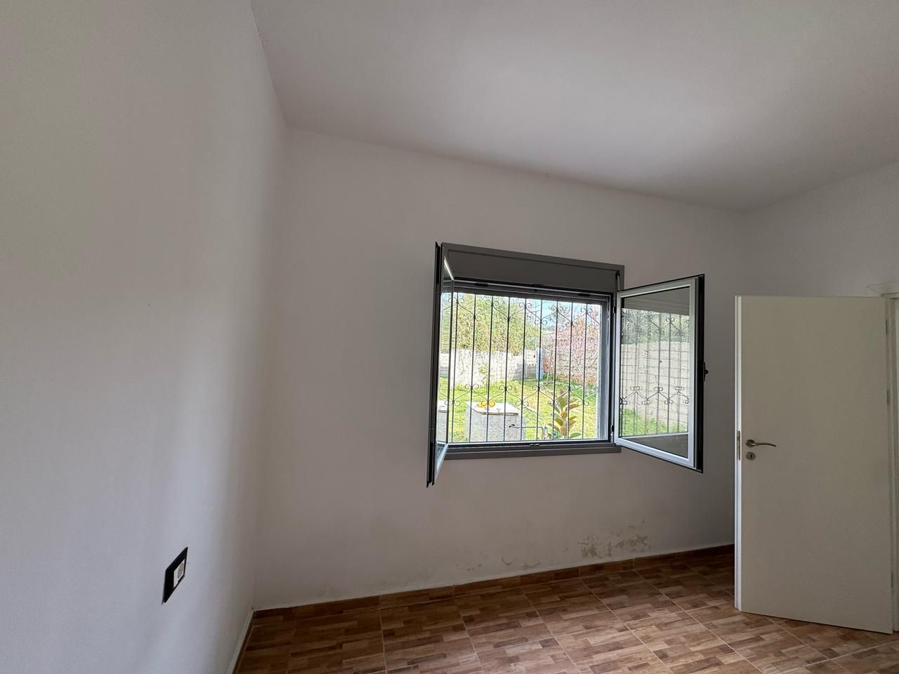 Privat hus til salgs i Vlore Albania